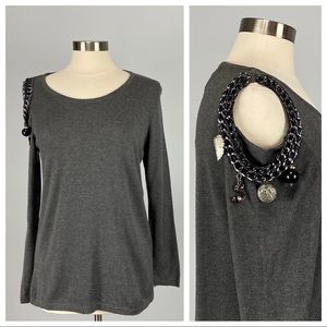 Tricotto Womens Gray Long Sleeve Top Chain Pendant Shoulder Cut Out size Large